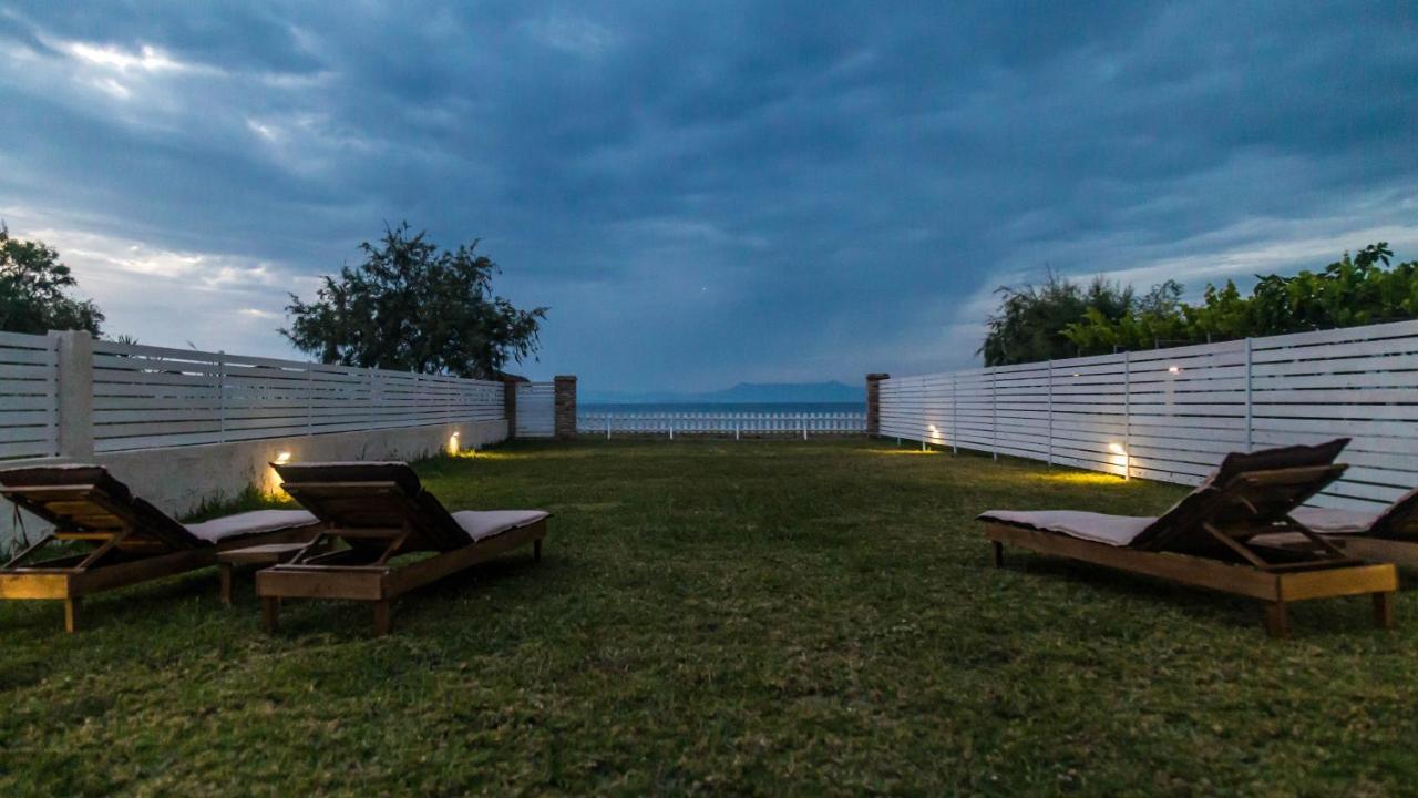 Terracotta Beach House ليفكيمي المظهر الخارجي الصورة